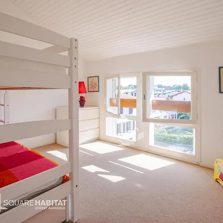 Apartmán California - Duplex Avec Balcon A 120m De La *